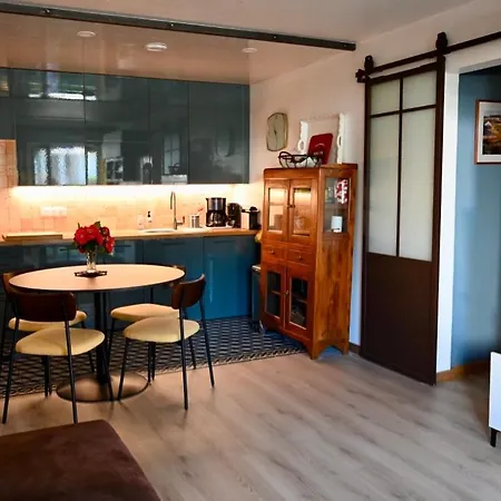 Lägenhet Appart-terrasse , 80m De La Benoit, *