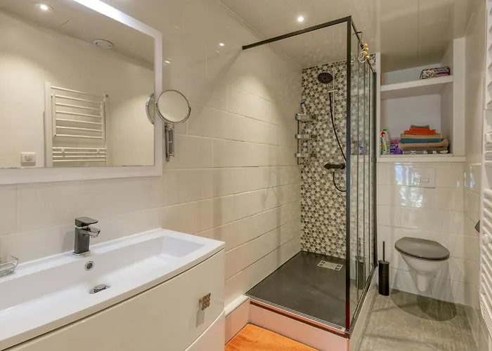 Appart-terrasse , 80m De La Benoit, * La Baule